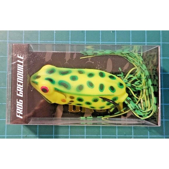 🎣Frog Fishing Lure Hook 2.5" MAKO Grenouille w 6.5cm (Yellow + Green Spots) - Picture 2 of 2